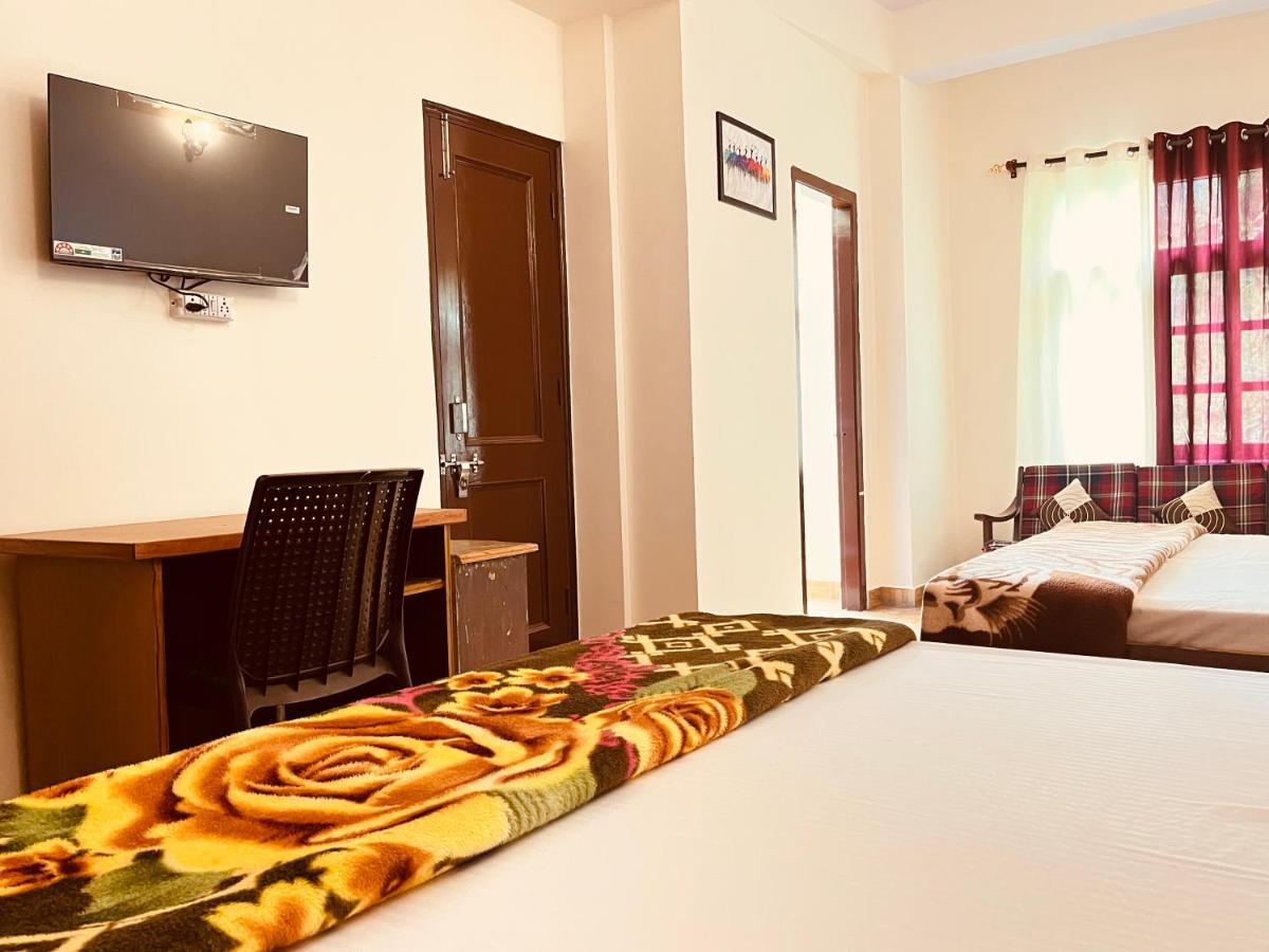 Residence Inn Homestay Shimla Esterno foto