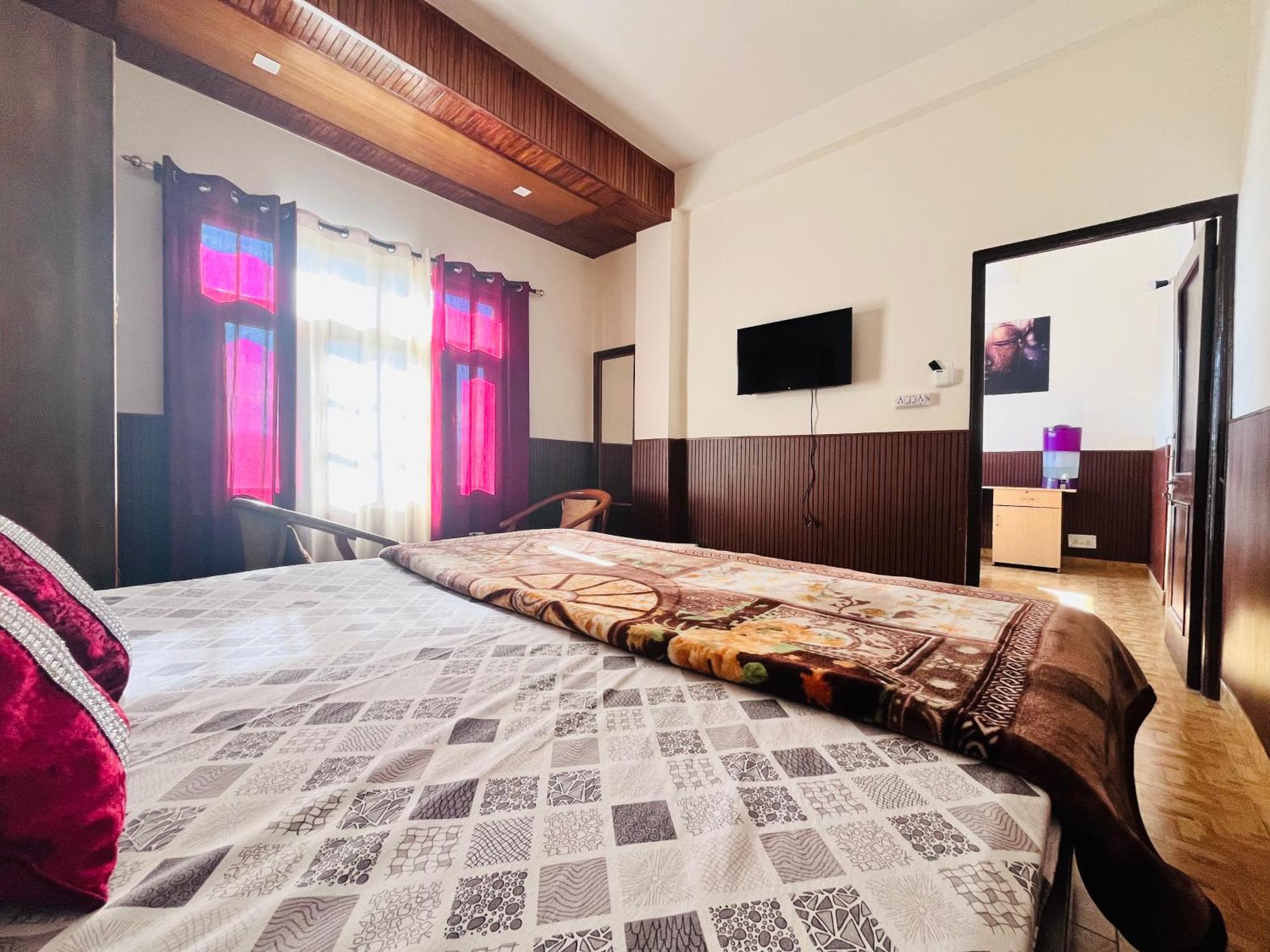 Residence Inn Homestay Shimla Esterno foto